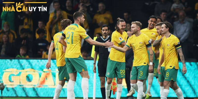 Australia duy trì kỷ luật thép trên sân